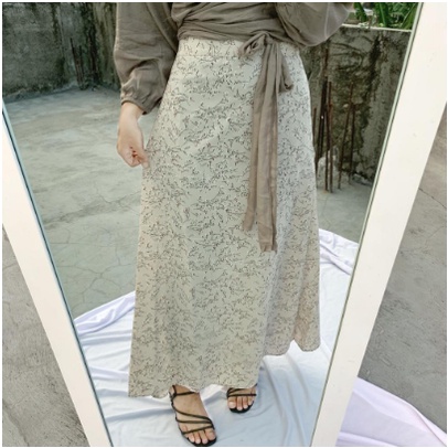ROK BUNGA Wolfis dan shakila matcha /KOREAN MIDI SKIRT  laris