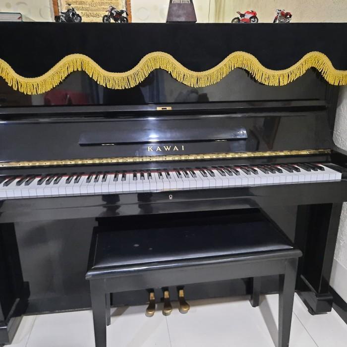 cover piano tutup piano