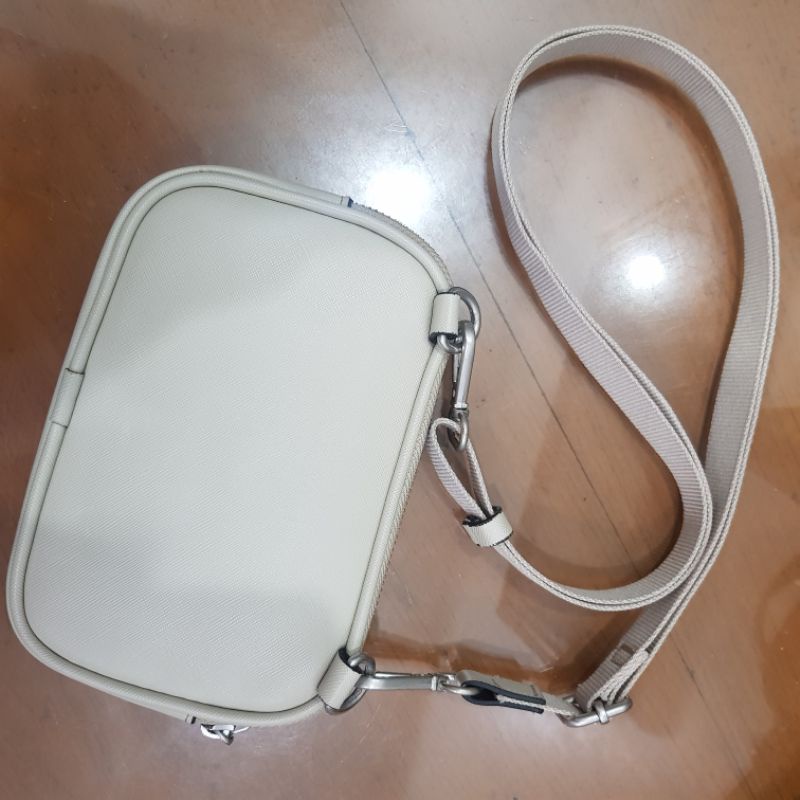 Preloved Tas Selempang Kecil Zara Original