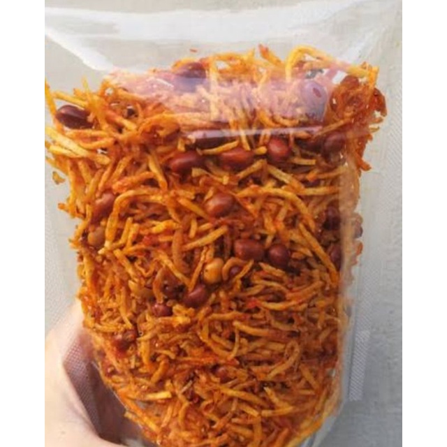 

kentang mustofa + kacang tanah pedas manis