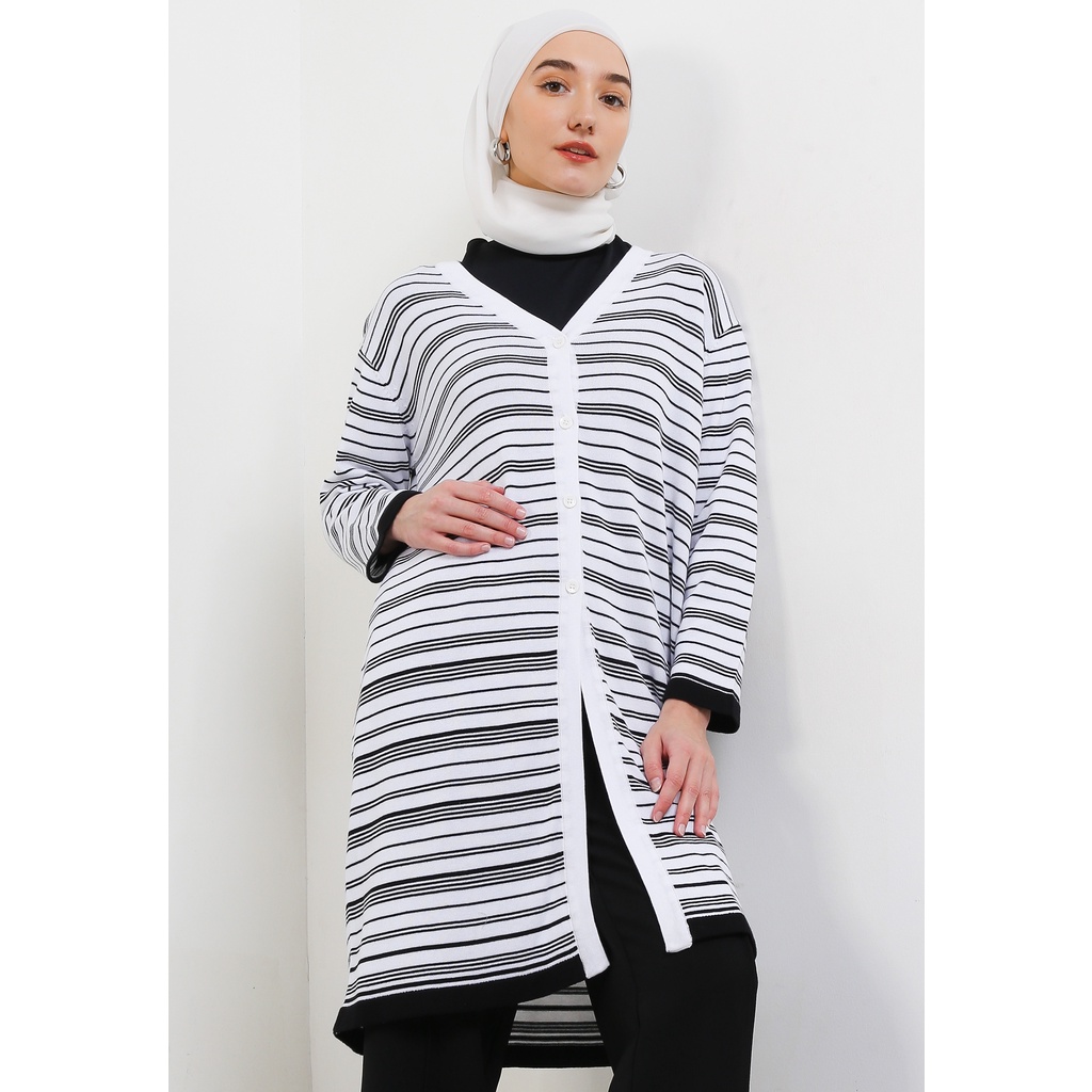 MFMW Rosateja Outer Cardigan Rajut Putih Motif Salur Hitam