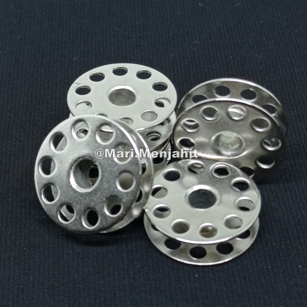 Spool Spull Bobbin Zig-zag / Lubang Kancing Bolong Besi