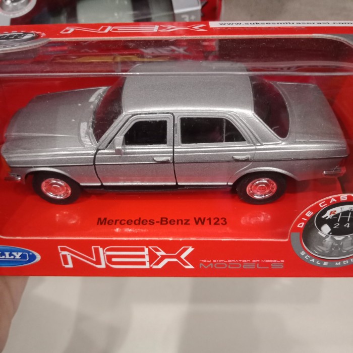 DIECAST WELLY NEX - MERCEDES BENZ W123 SKALA 1:36 TERBARU