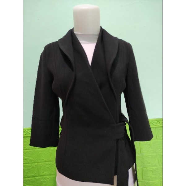 VESPERINE Blazer Hitam Preloved