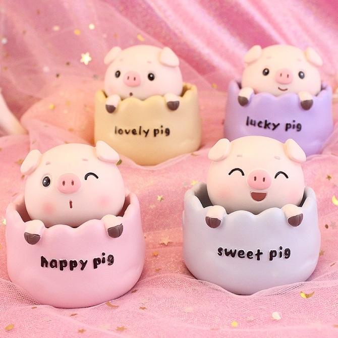 Pajangan Dashboard Mobil Motif Babi Goyang Import / Pajangan Meja