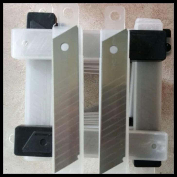 

Refill Cutter /Isi Pisau Karter 5Pcs