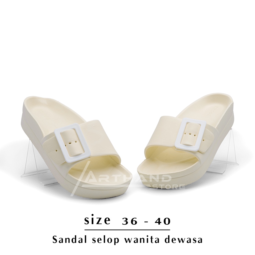 Sandal Wanita Kekinian dan Terbaru Remaja Dewasa Selop Model Gesper Ukuran 36-41