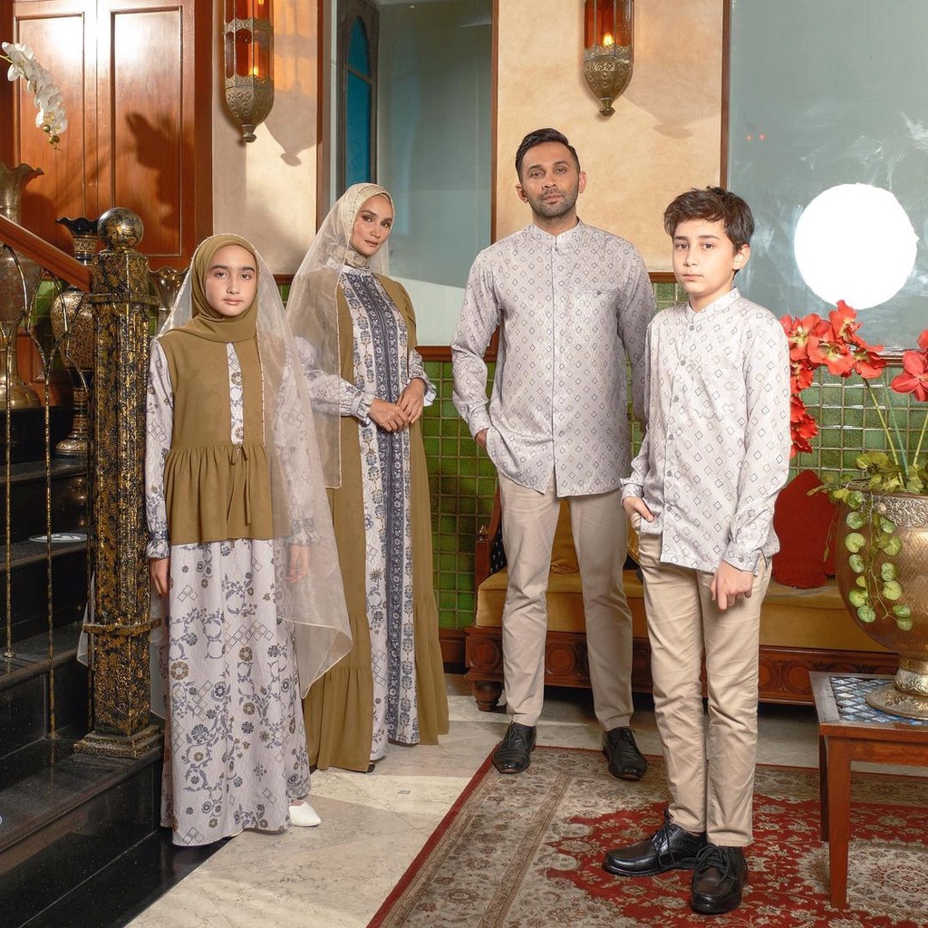 Zoya Sarimbit Keluarga Muslim Gamis Lebaran Muslim Wanita Mosqa Dress dan Baju Koko Mizwa Khaki
