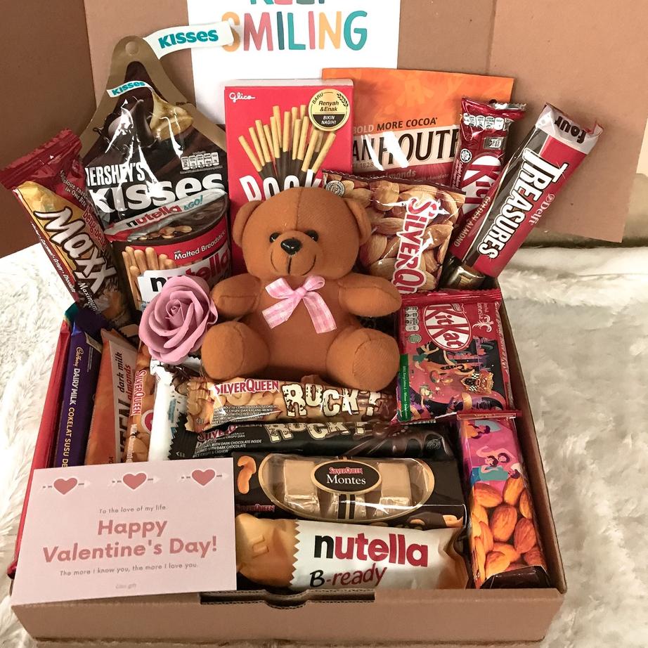 

Beli Dong BOX OF HAPPINESS - GIFT COKELAT VALENTINE, KADO COKELAT VALENTINE