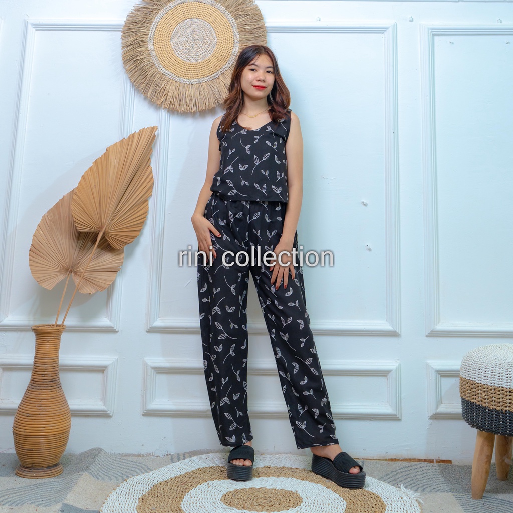 Jumpsuit Cipir Panjang Bunga