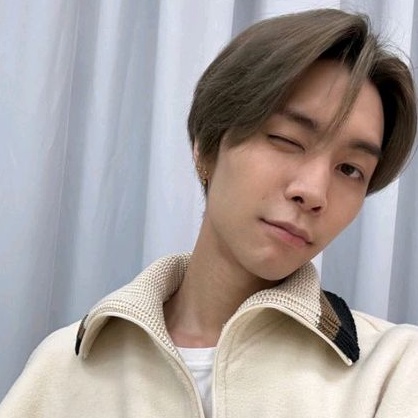 Tapcash Johnny NCT 127  x BNI ( Booked )