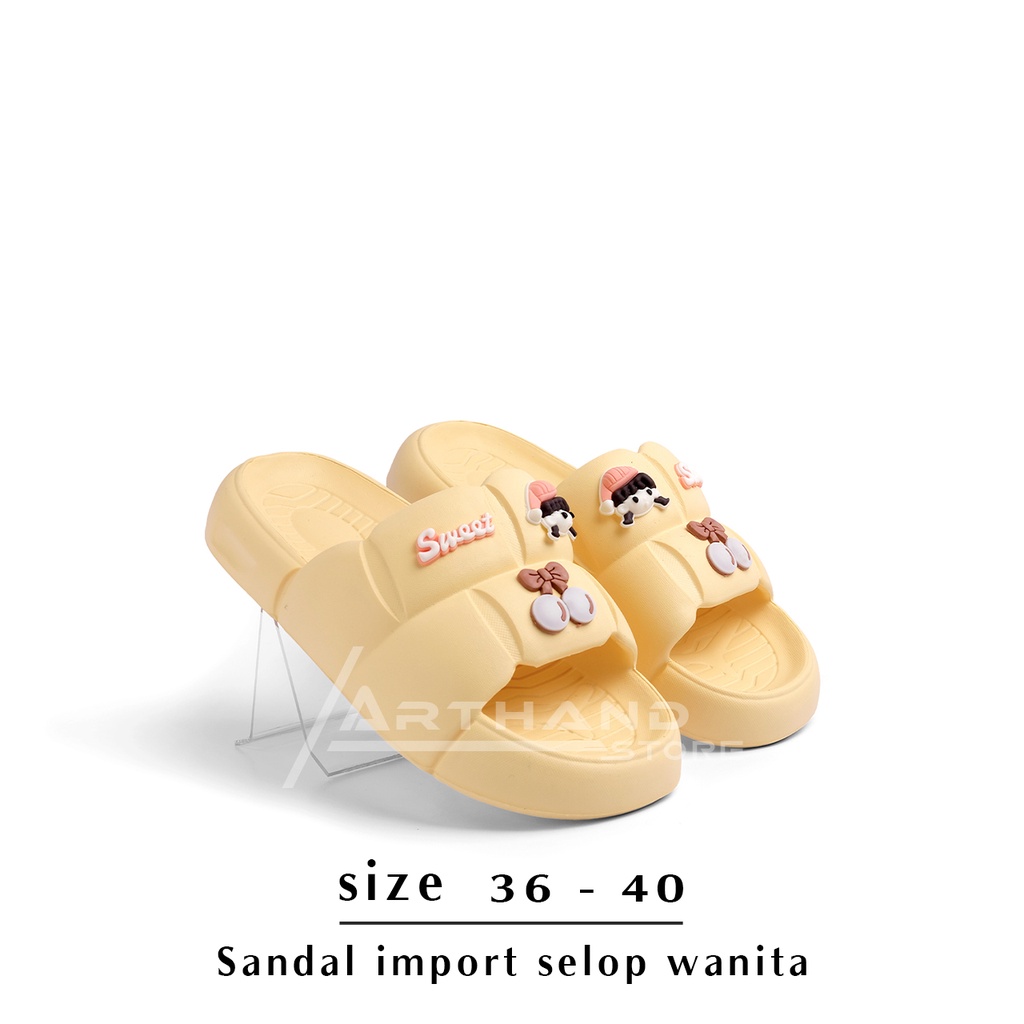 Sendal Wanita Terbaru Karet Sandal Slop Flat Rumahan Empuk Elastis Sendal Anti Slip New