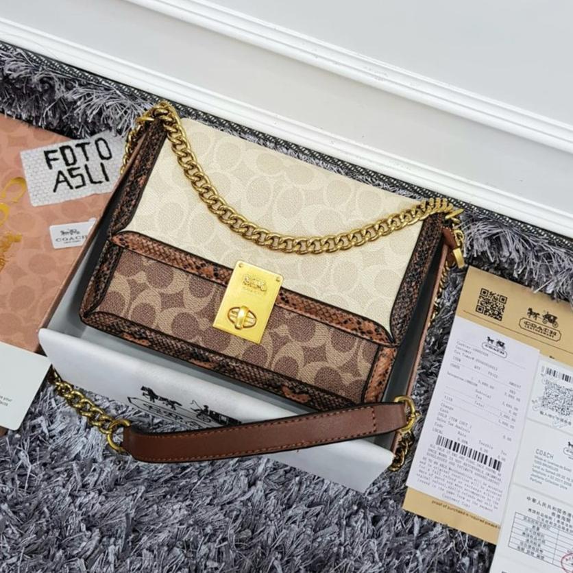 HOT SALE C¤ACH Hutton Shoulder 8801 Kombi SnakeSkin Ada no Seri ((Free Gantungan+BubbleWrap))