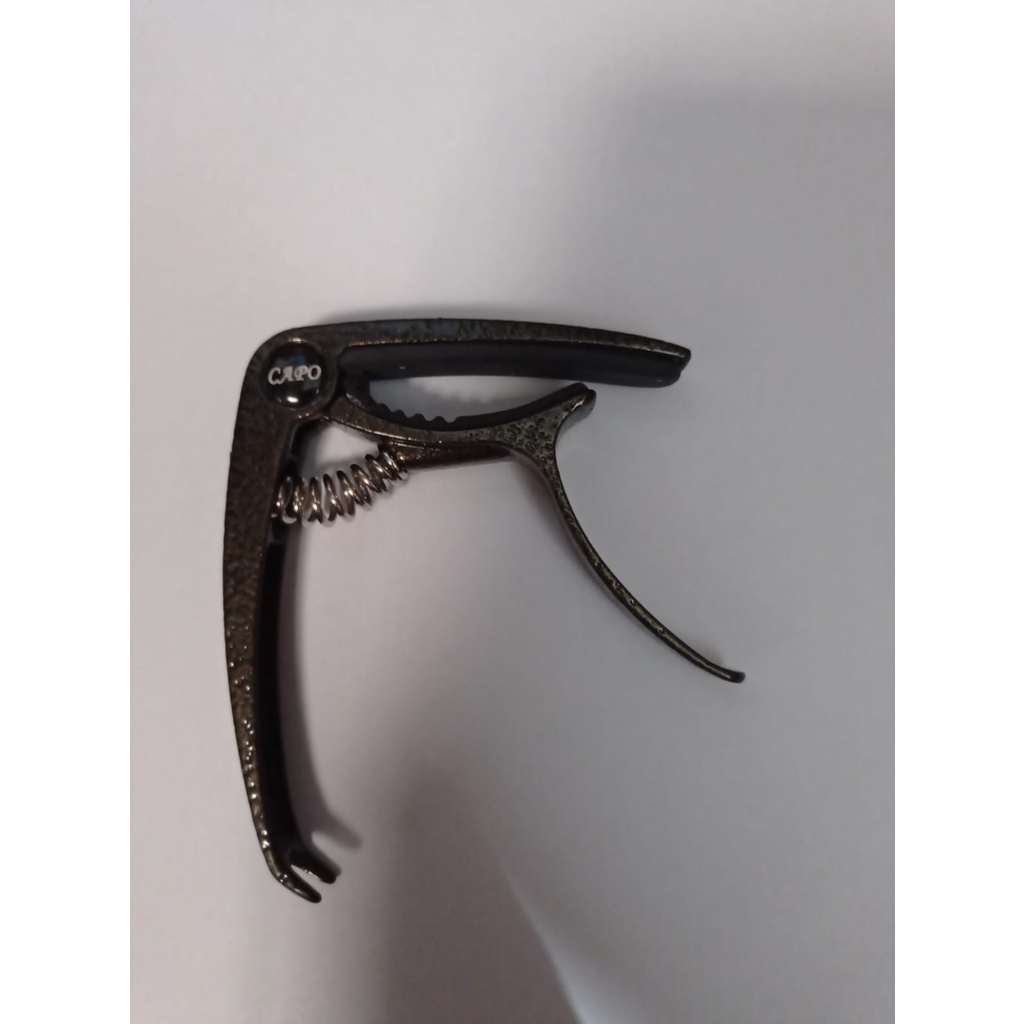 Capo Gitar Akustik Elektrik Nylon Bahan Zinc Alloy and Pin Puller