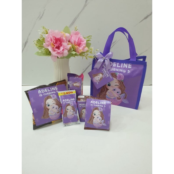 

paket goodiebag snack ultah anak/souvenir snack ulang tahun/tas mika tenteng/goodiebag snack