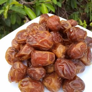 

Kurma Madu Mesir/500gr-1kg/kurma mesir/gizza dates/golden valley/