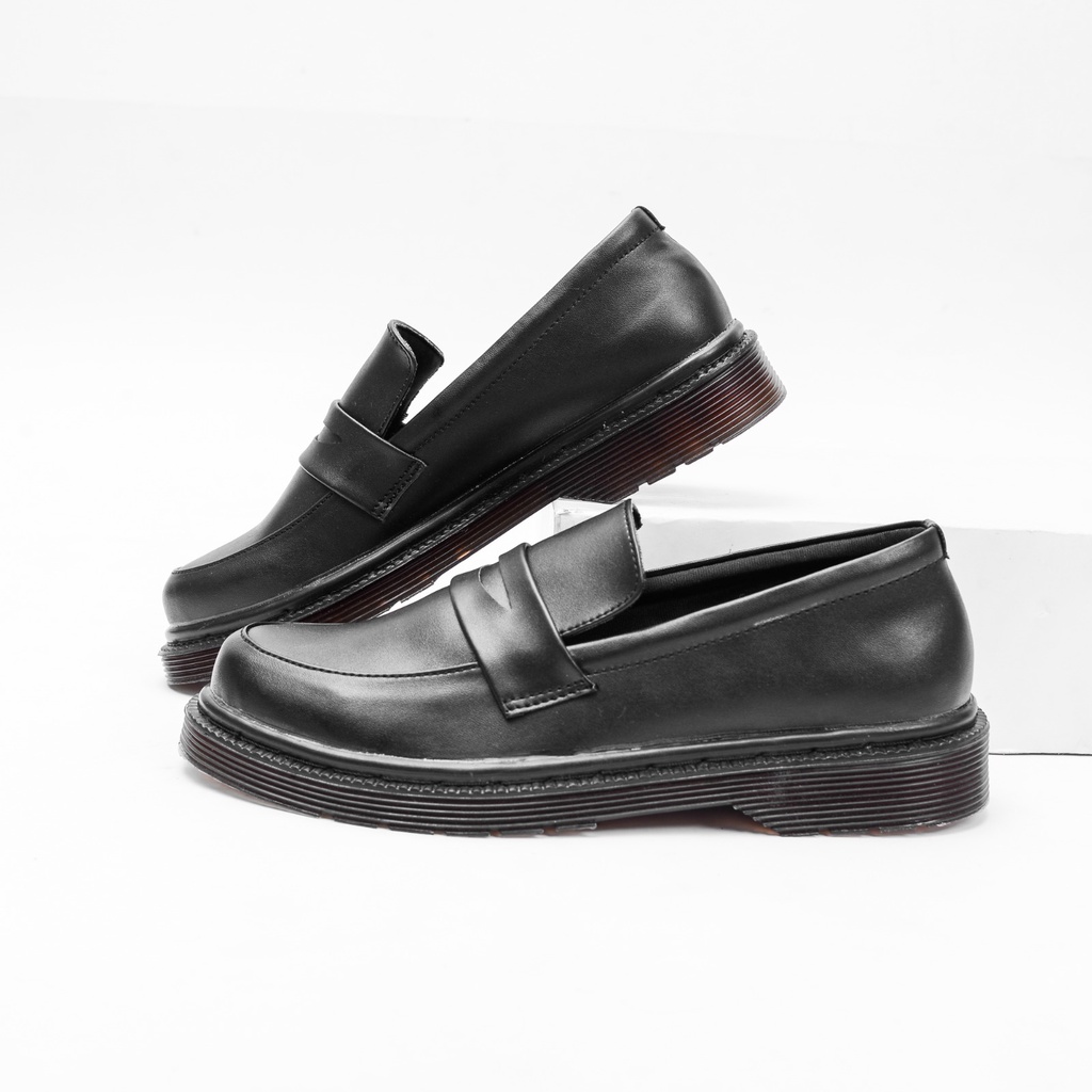 LALAKI MEN LIKEPROJECT Sepatu Slip On Pria &quot;LUIS MEN SHOES&quot;