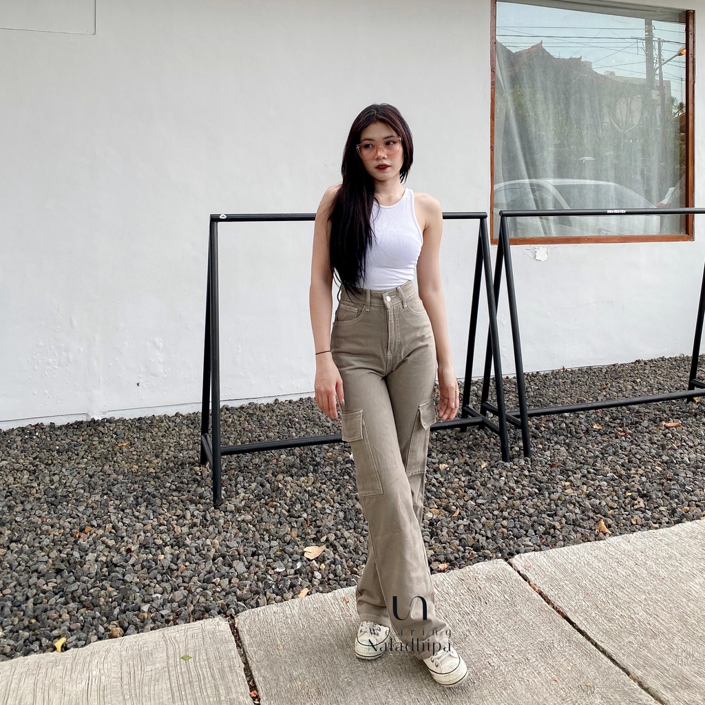 Tara Cargo Mocca - Highwaist Cargo Jeans Pants Wanita