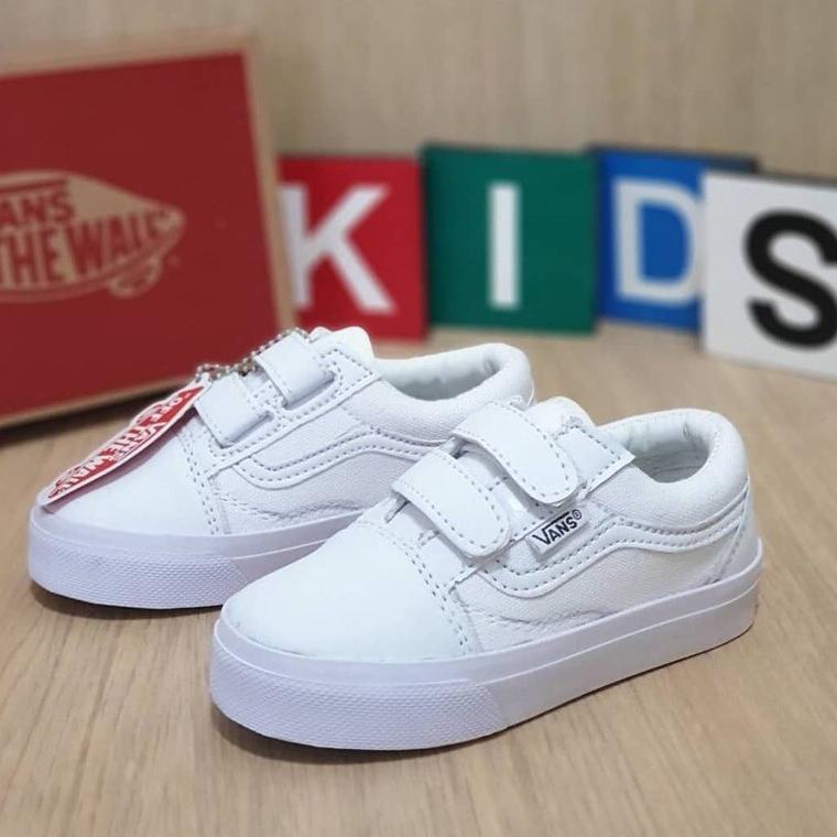 PALING DIMINATI sepatu anak laki-laki perekat tanpa tali