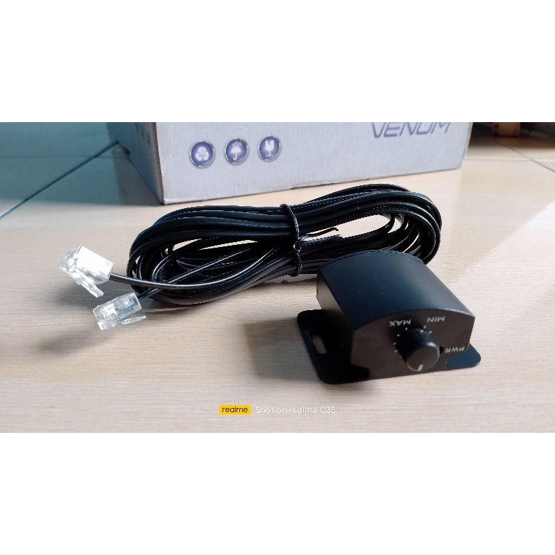 Bass boost controller subwoofer kolong XPLOD SANSUI