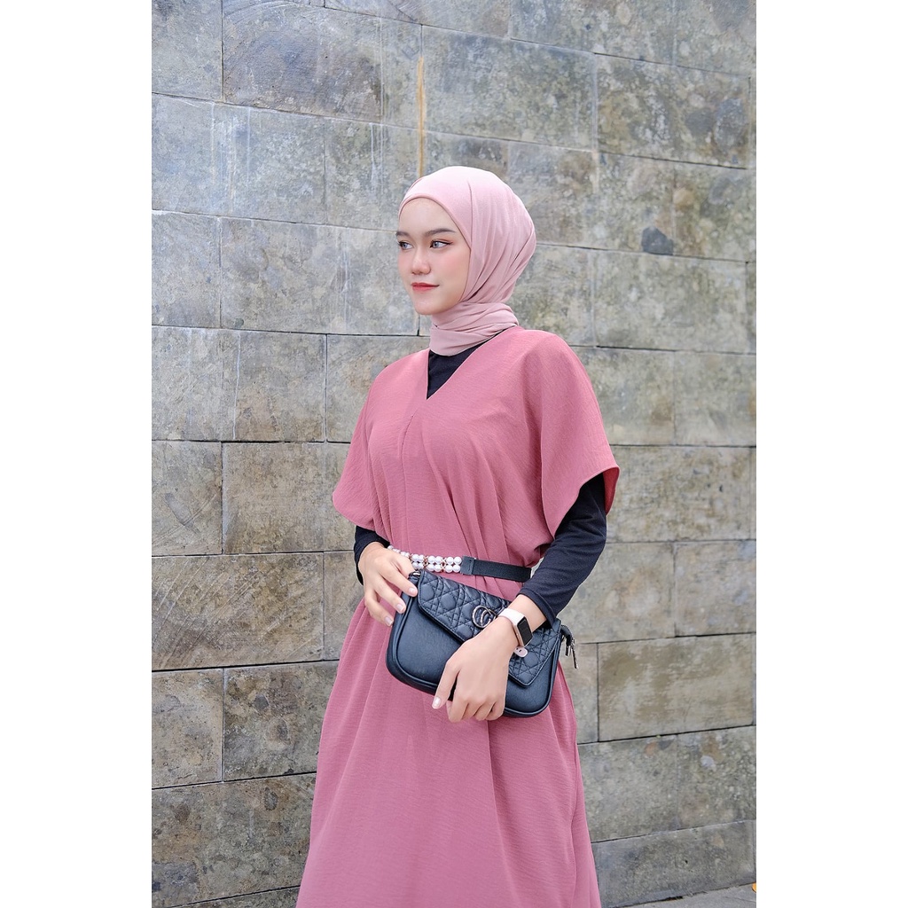 Nagita Long Outer Square Cringkle Airflow Kerah V Belah Samping Jumbo - Dress Kaftan Cringkle  | ONG SQUARE eitaro CRINKLE AIRFLOW | LONG SQUARE DRESS CRINGKEL AIR FLOW NAGITA LONG SQUARE | ATASAN NAGITA TUNIK