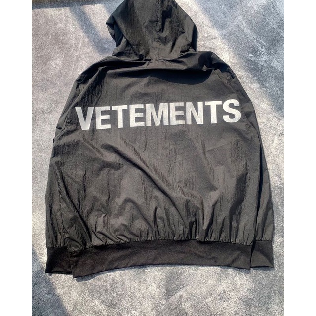 Vetements jacket