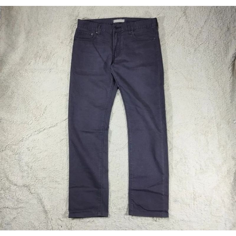 CELANA UNIQLO SLIM FIT STRETCH SECOND