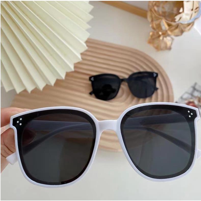 Kacamata Hitam Wanita Frame Ukuran Besar Persegi Kecamata Sunglasses Model Korea Fashion Unisex Style Kaca Mata Elsa Andin