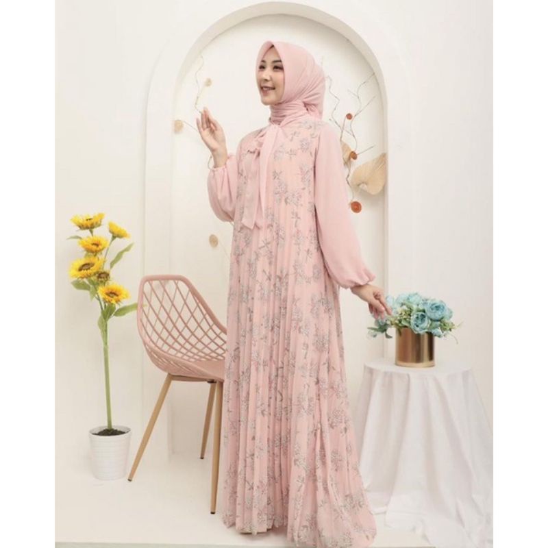 dress plisket bunga