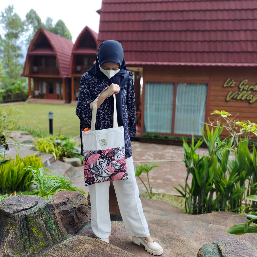 Tote Bag Kanvas Resleting Wanita model Totebag Aesthetic Vintage bahan Canvas polos dan kanvas motif bisa custom sablon utk seminar  gift dan souvenir pernikahan