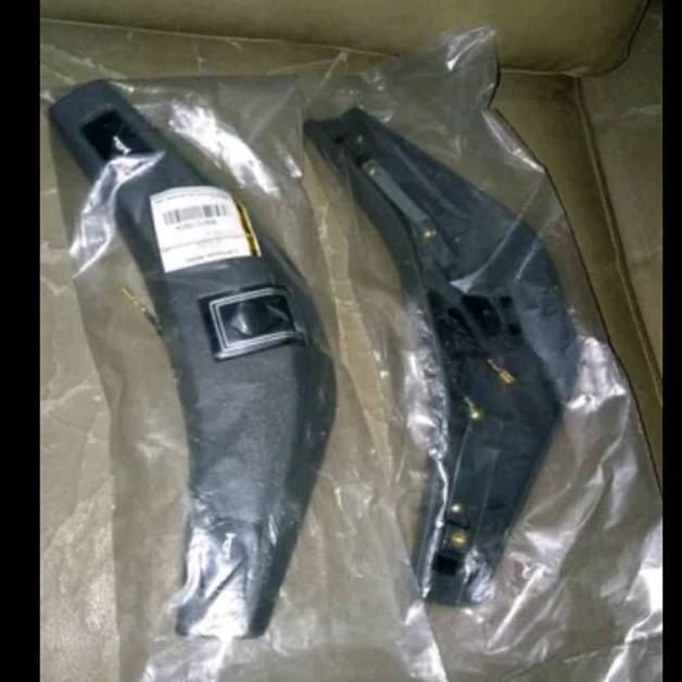 Tutup stir knob klakson L300 ori