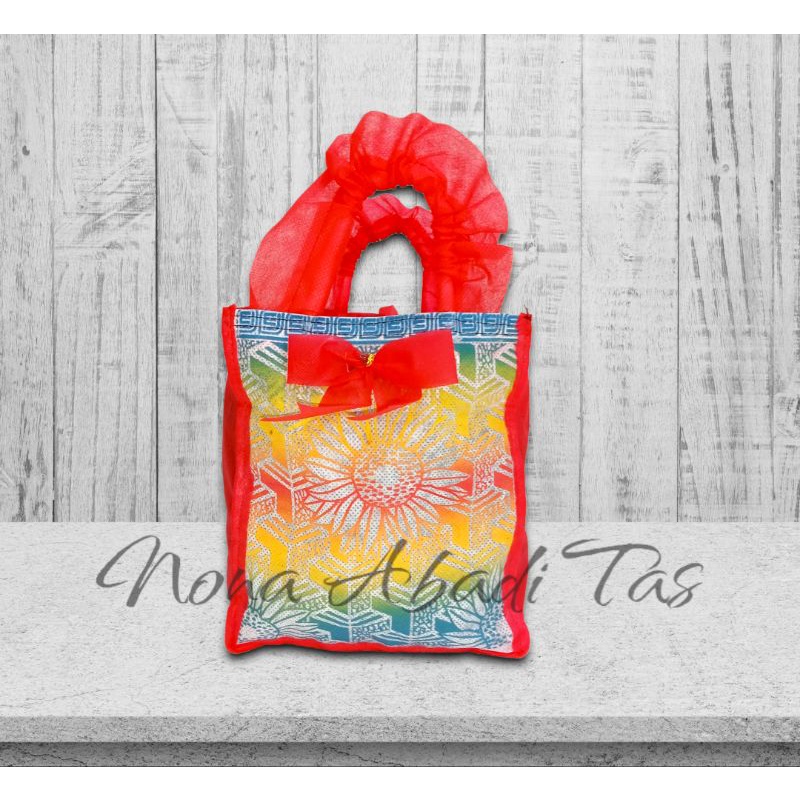 Tas Kain Spunbond / Tas Bingkisan / Tas Hajatan / Tas Syukuran (1 Lusin)