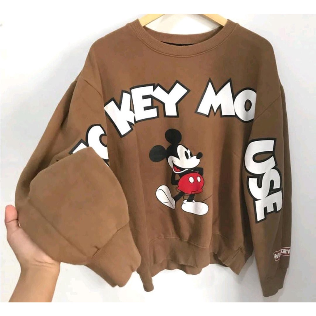 DANCING MICKEY MOCCA SWEATER CREWNECK (V1)