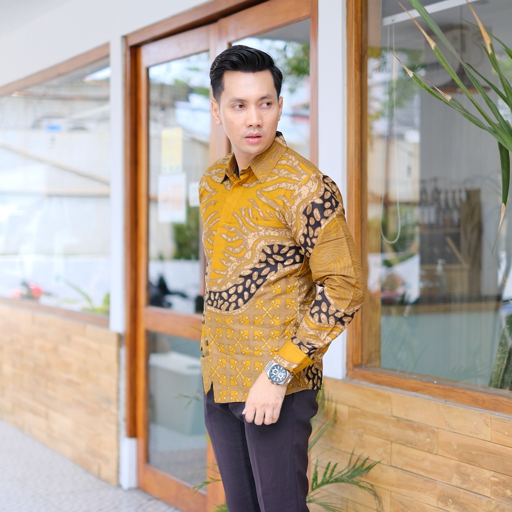 KEMEJA HEM BATIK PRIA..ATASAN PRIA BAJU BATIK LENGAN PANJANG LAPIS FURING KATUN PREMIUM WATU KAWUNG