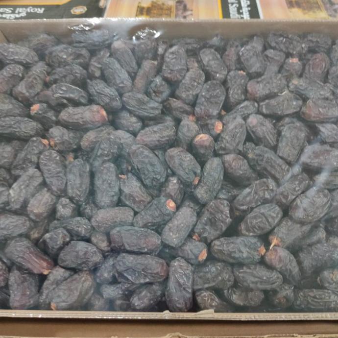 

Kurma Royal Saudi Safawi 5 Kg Tokosimbah00