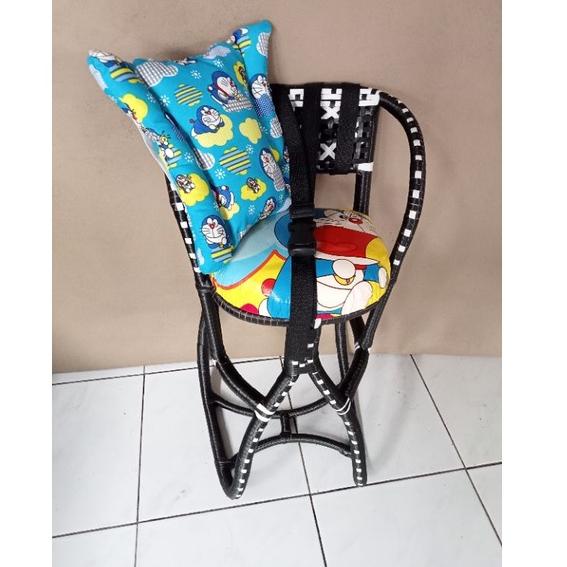 TREN TERBARU ( MURAH ) kursi boncengan motor matic anak full anyam free sabuk bantal stang / bonceng