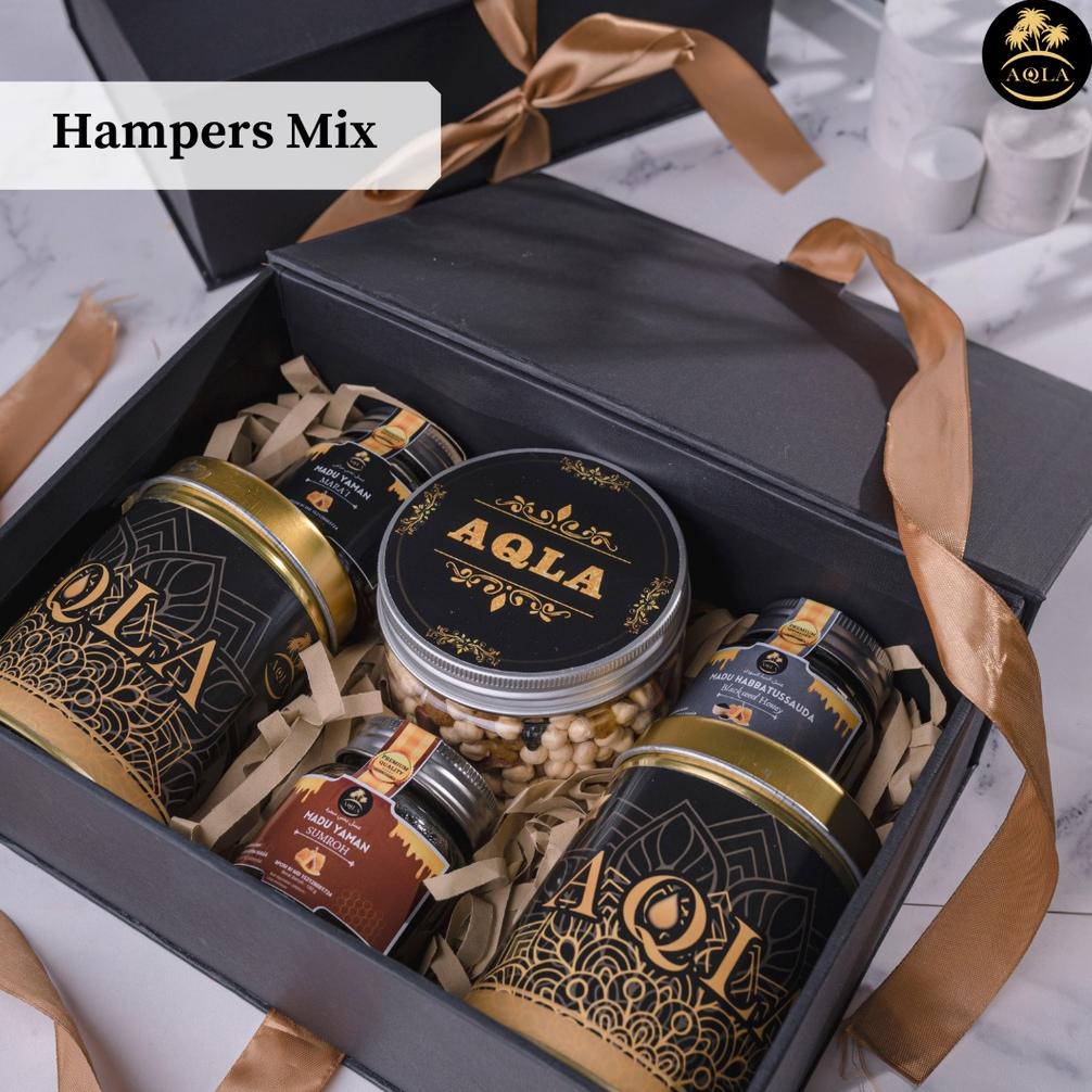 

Produk - Hampers Lebaran Sehat Madu Yaman Kurma Ajwa Cemilan Sehat / Parsel Lebaran / Kado Pernikahan / Kado Premium Promo Best Seller!!