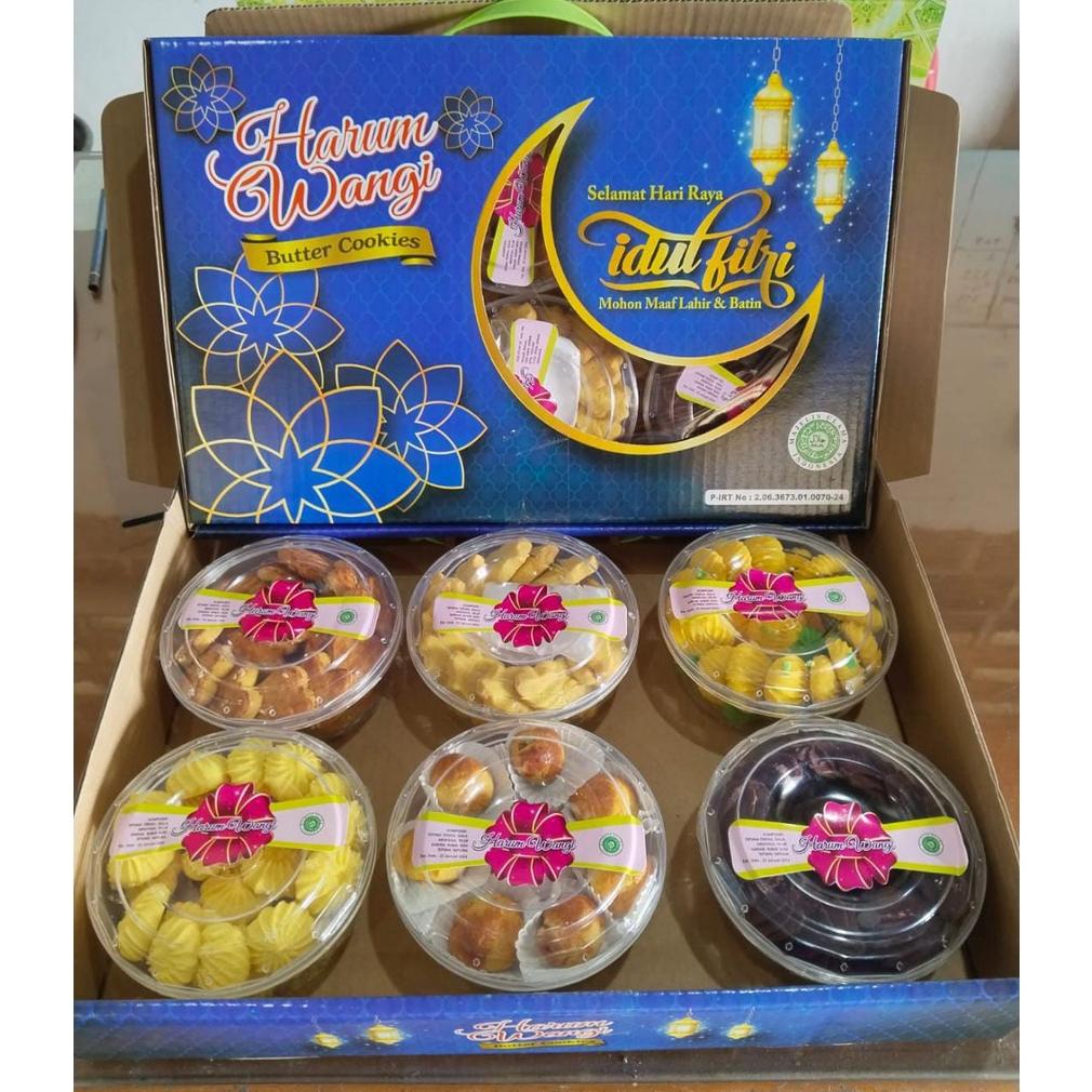 

Produk - Parcel Lebaran Harum Wangi Hampers Kue Kering Paket Lebaran Exp. Jan 2024 Promo Best Seller!!