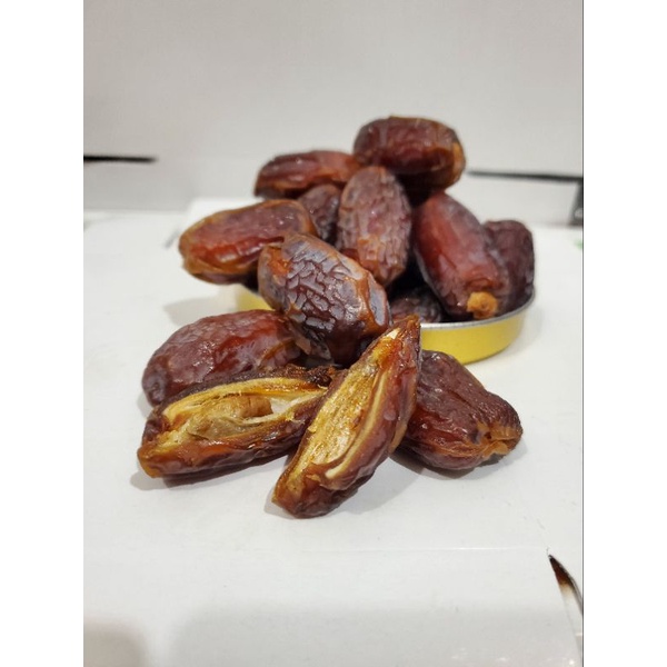 

kurma medjool palestine kotak 1kg large