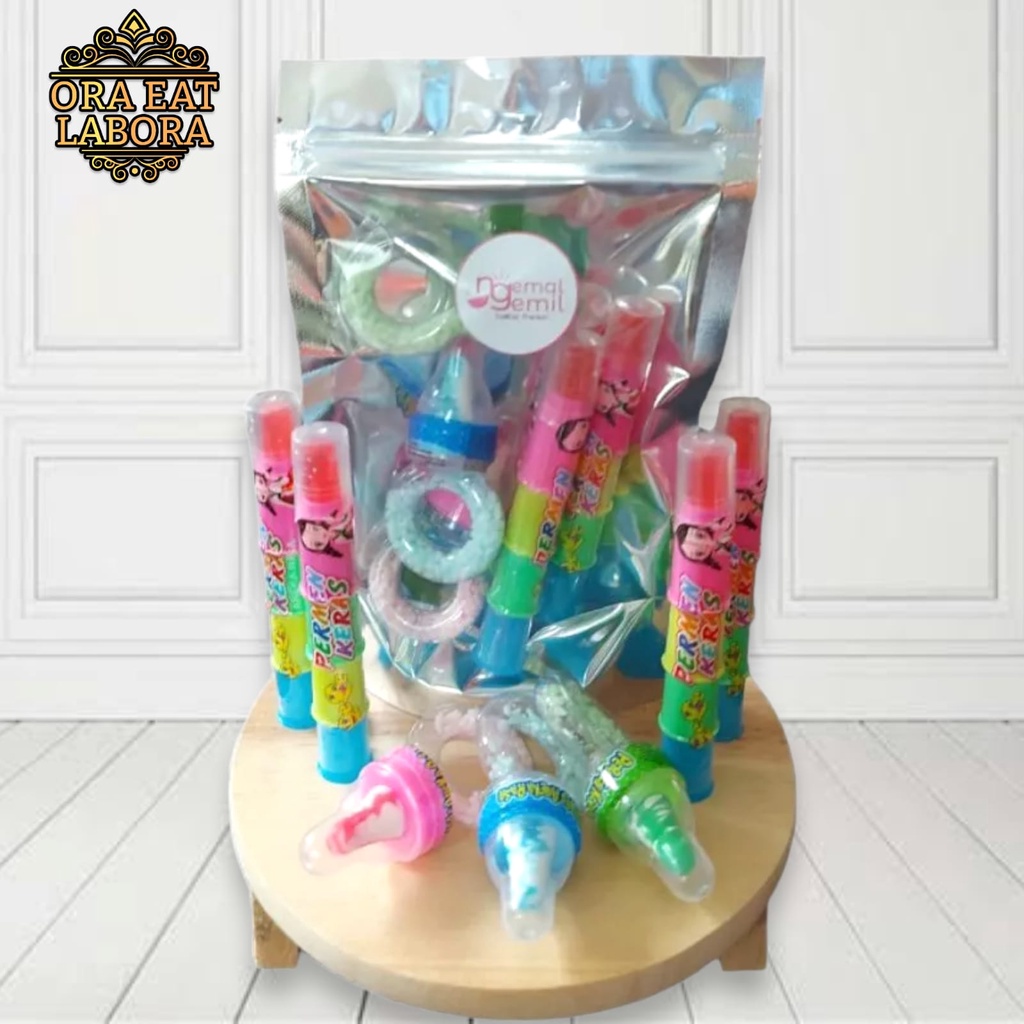 

Permen Bensia Mix Empeng Permen Unik Ring Cincin Dot Pensil Warna Warni Kualitas Premium - Ora Eat Labora