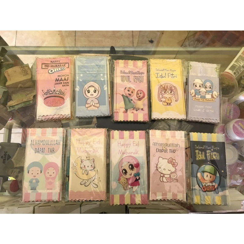 

Amplop / angpau lebaran karakter dan motif