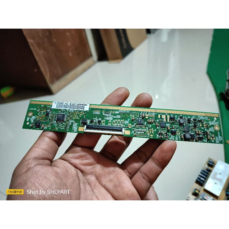 TIKON TCON LCD TICON TV LED POLYTRON 24 INCI AUO 24T04-C00