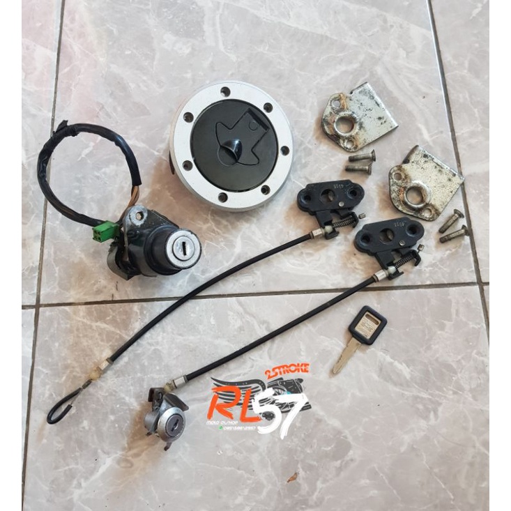 tarikan jok ninja rr new kunci jok ninja rr new kunci kontak set ninja rr new original kawasaki