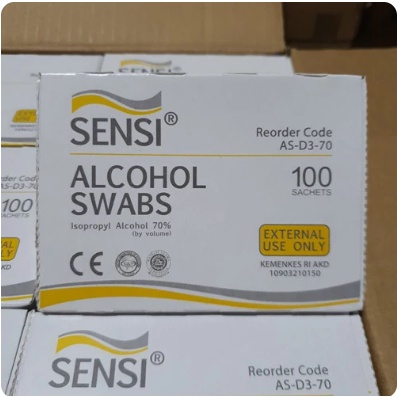 Alkohol Swab Sensi per Box isi 100 pcs / Tisu Alkohol Swab Sensi isi 100 pcs