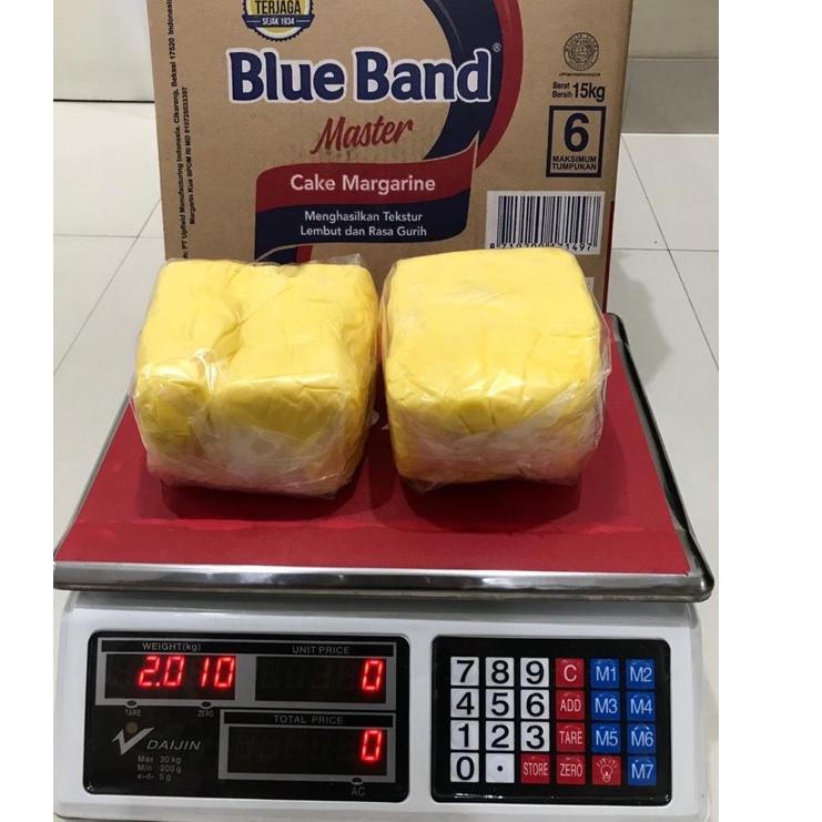 

Cepaat Blueband Margarine Mentega REPACK 500gr