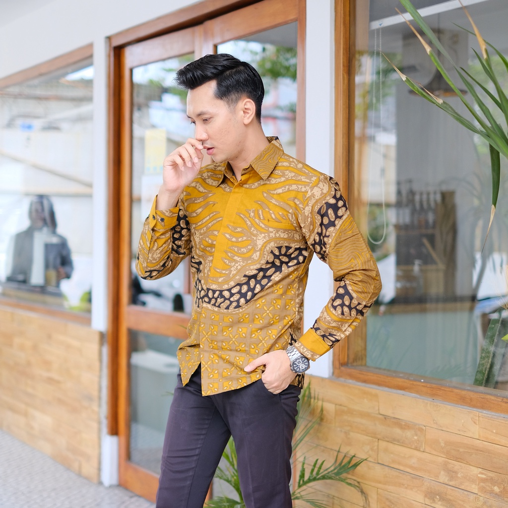 KEMEJA HEM BATIK PRIA..ATASAN PRIA BAJU BATIK LENGAN PANJANG LAPIS FURING KATUN PREMIUM WATU KAWUNG