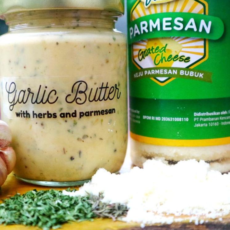 

✩ 200 gr Parmesan Garlic Butter premium (European Made) ℮