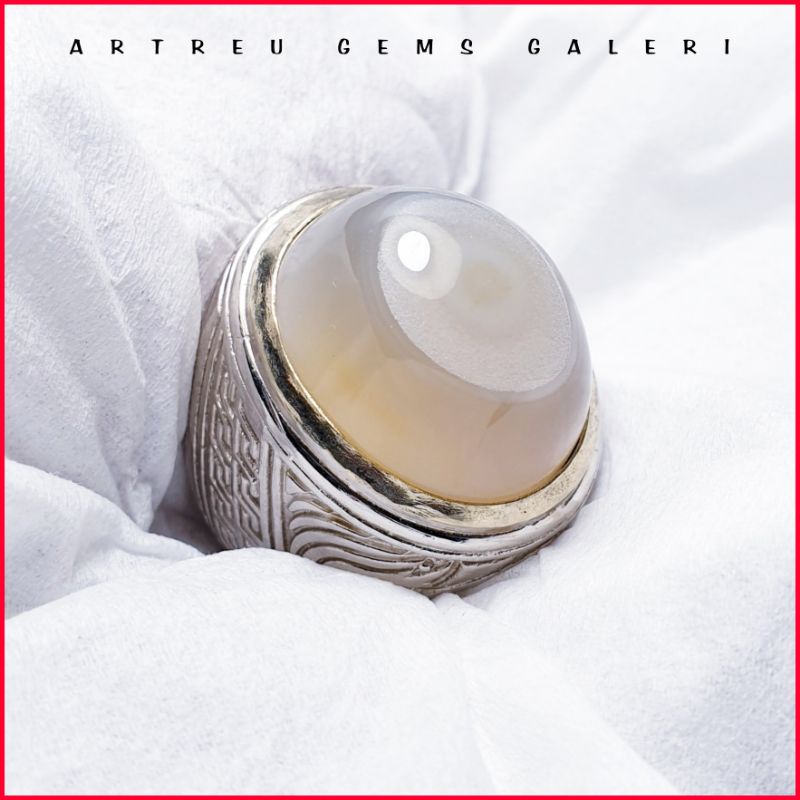 Batu Sulaiman Mata. Batu Puser Bumi. batu sumur bandung batu combong batu junjung derajat batu gamba