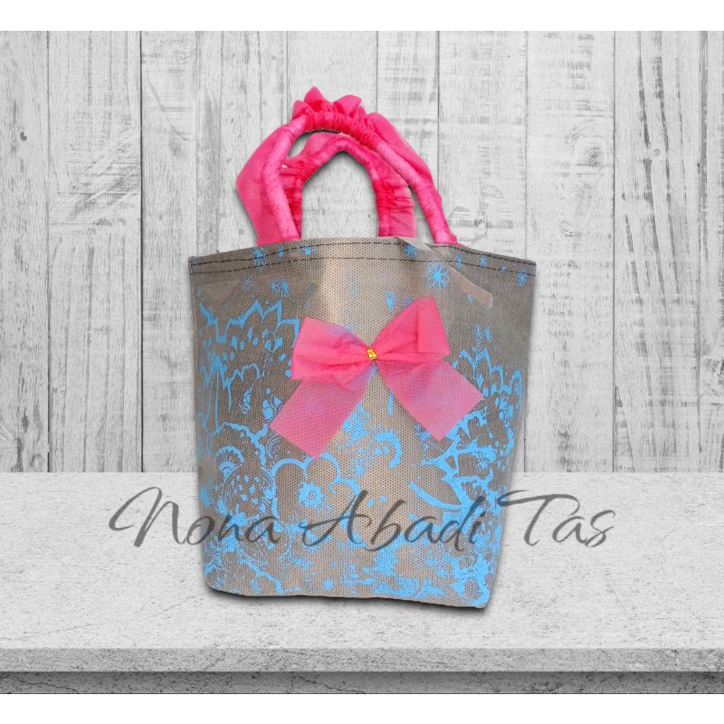 Tas Kain Spunbond / Tas Bingkisan / Tas Hajatam / Tas Syukuran (1 Lusin)