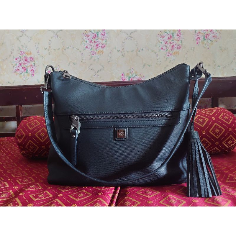 Tas Elegance Hitam Preloved